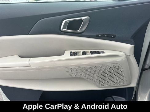 Used 2025 Kia Carnival SX FWD image 15