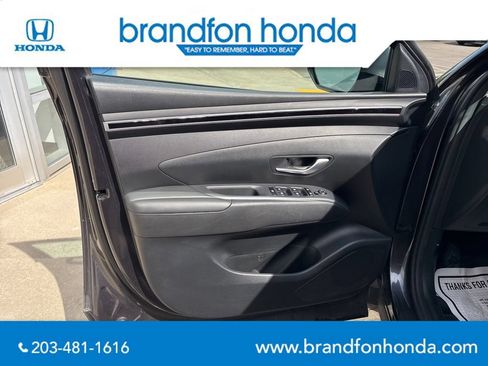 Used 2023 Hyundai Tucson SE AWD/4WD image 11
