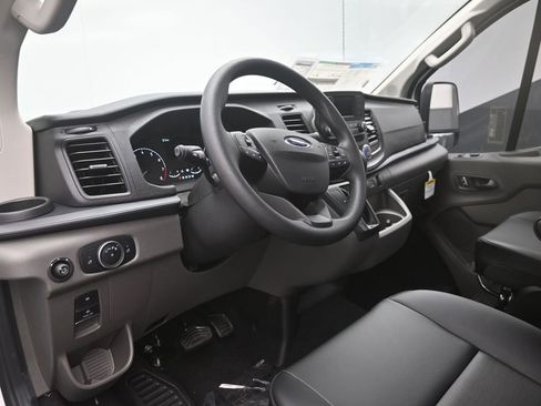 New 2025 Ford Transit 150 Low Roof image 18