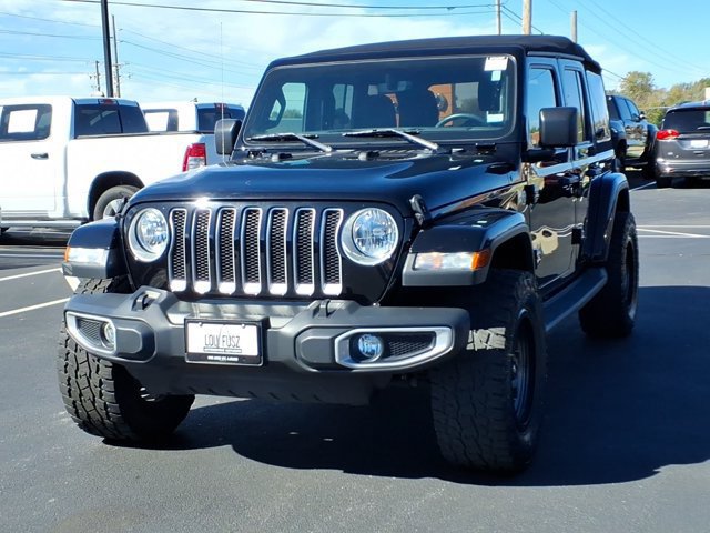 Used 2018 Jeep Wrangler Unlimited Sahara AWD/4WD image 2