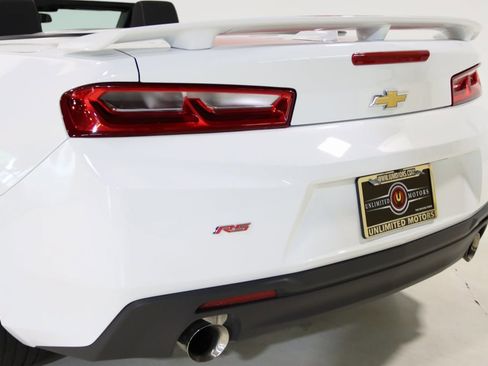 Used 2018 Chevrolet Camaro LT w/ RS Package image 56