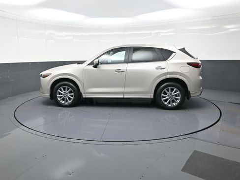 Used 2024 MAZDA CX-5 AWD 2.5 S w/ Preferred Package image 6