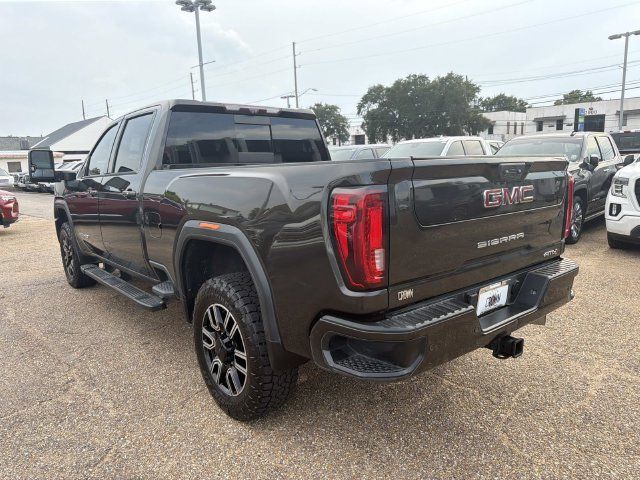Used 2020 GMC Sierra 2500 AT4 w/ AT4 Premium Package AWD/4WD image 9