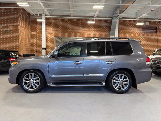 Used 2013 Lexus LX 570 4WD image 4