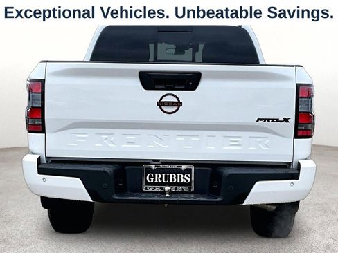 Used 2024 Nissan Frontier Pro-X w/ Technology Package RWD image 5