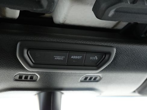 Used 2021 Jeep Wrangler Unlimited Sport image 33