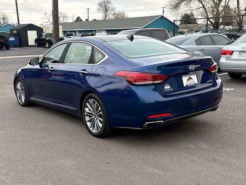 Used 2015 Hyundai Genesis 3.8 w/ Option Group 04 image 5