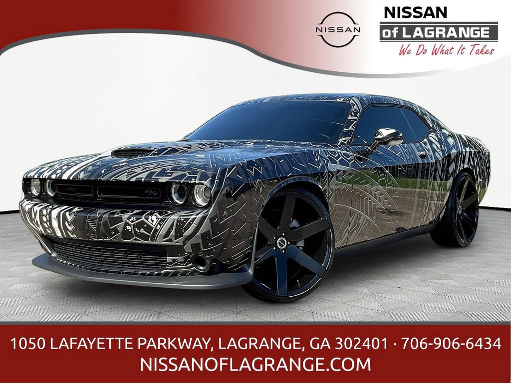 Used 2023 Dodge Challenger R/T w/ Blacktop Package RWD image 1