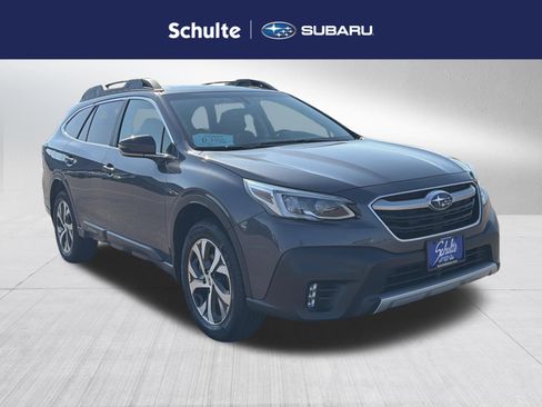 Used 2020 Subaru Outback Limited w/ Popular Package #2 AWD/4WD image 1