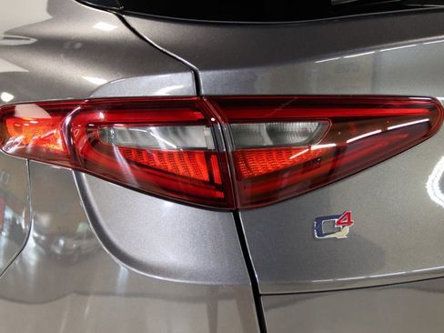 Used 2022 Alfa Romeo Stelvio Ti image 71