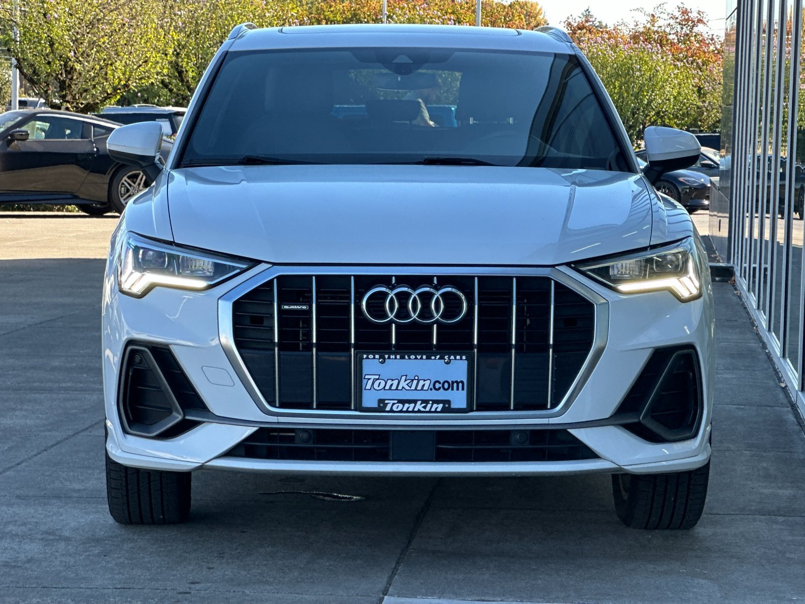 Used 2020 Audi Q3 2.0T Premium Plus w/ Premium Plus Package AWD/4WD image 9