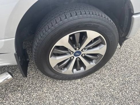 Used 2019 Ford F150 XL w/ Equipment Group 101A Mid AWD/4WD image 8
