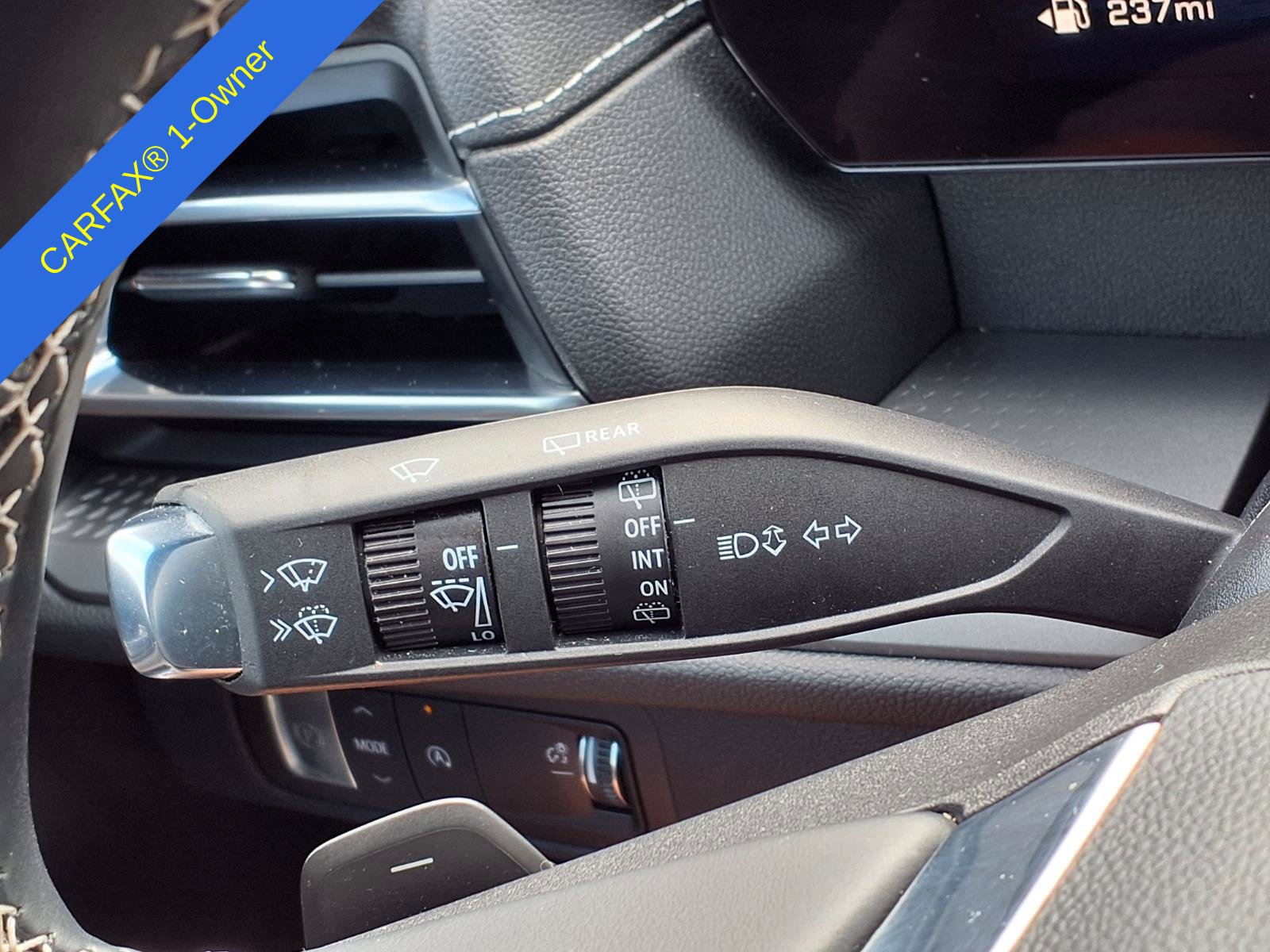 Used 2026 Chevrolet Traverse LT w/ Driver Confidence Package FWD image 28
