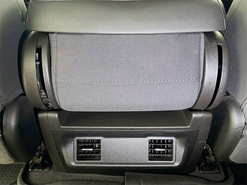 Used 2020 Chevrolet Silverado 1500 LT w/ LT Value Package image 21