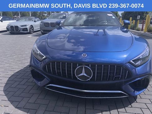 Used 2022 Mercedes-Benz SL 55 AMG 4MATIC image 2