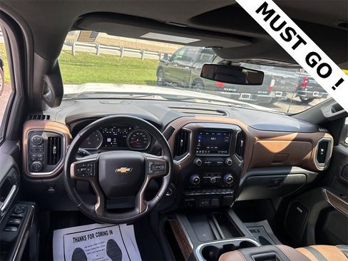 Used 2021 Chevrolet Silverado 1500 High Country image 17