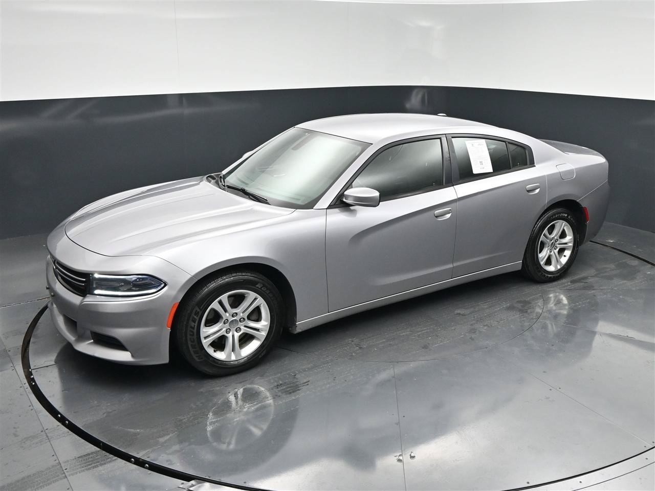 Used 2016 Dodge Charger SE w/ Popular Equipment Group RWD image 18