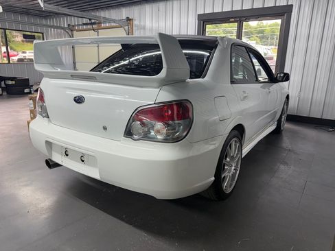 Used 2006 Subaru Impreza WRX STI AWD/4WD image 8