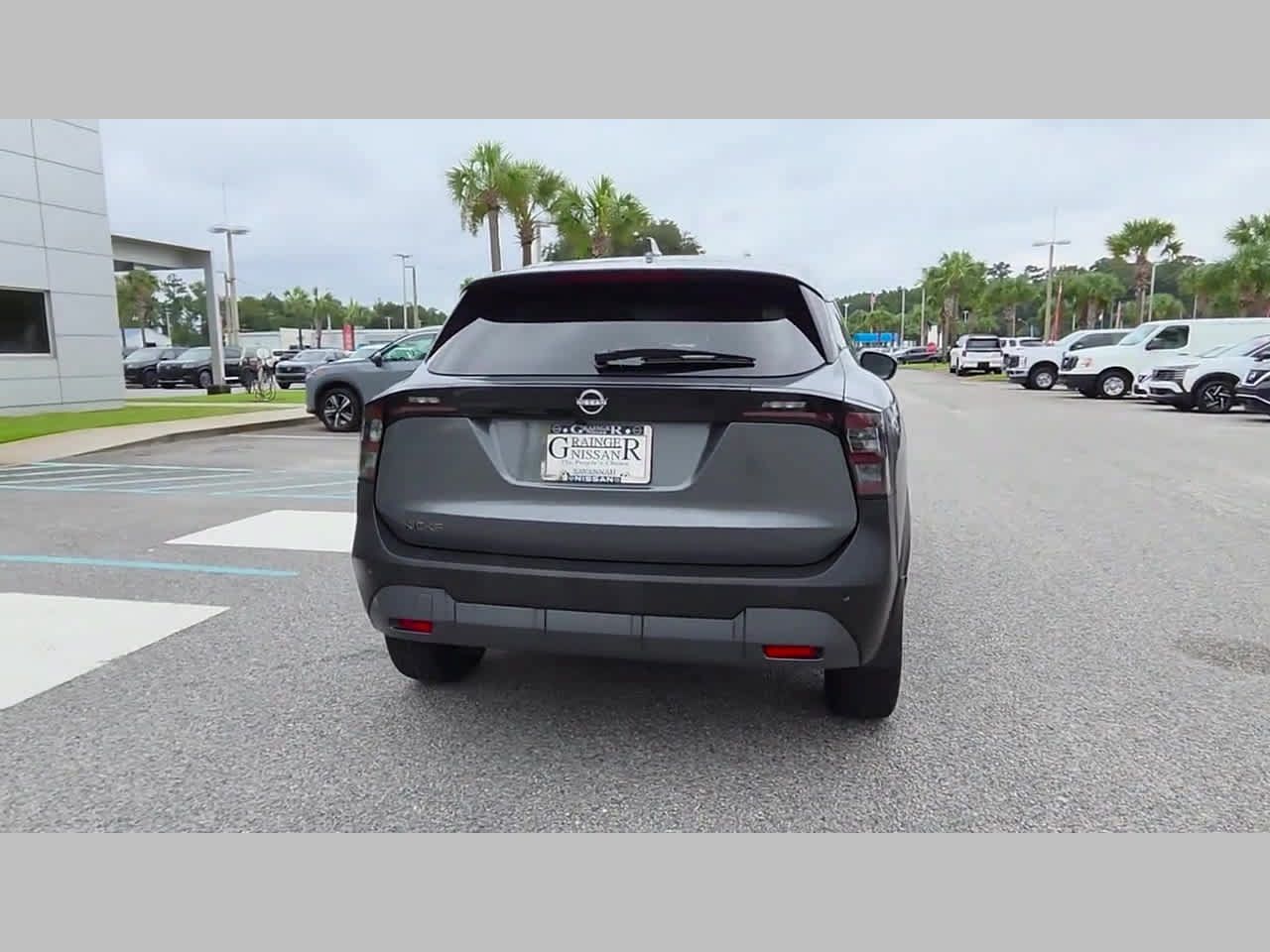Used 2025 Nissan Kicks SV FWD image 32