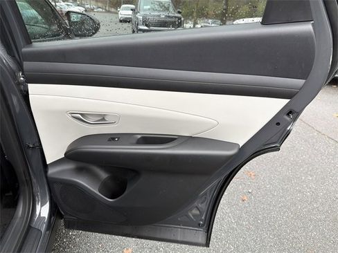 New 2026 Hyundai Tucson SEL image 16
