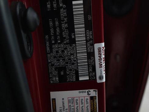 Used 2022 Toyota 4Runner TRD Off-Road Premium image 28