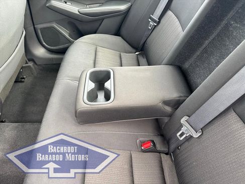 Used 2024 Nissan Altima 2.5 SV image 12