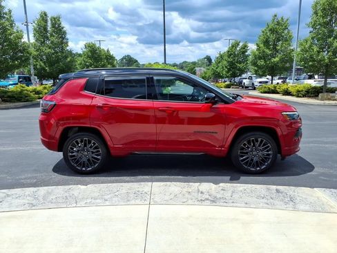 Used 2023 Jeep Compass High Altitude AWD/4WD image 5