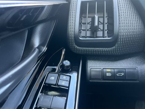 Used 2024 Toyota bZ4X XLE image 32