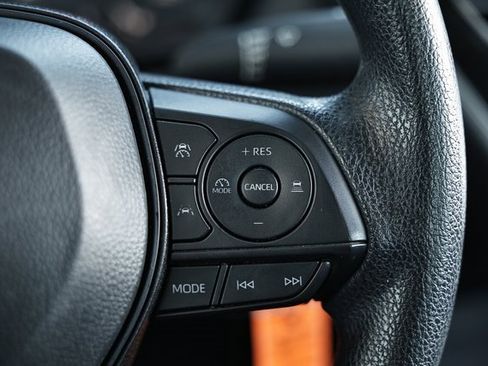 Used 2024 Toyota Corolla LE image 35