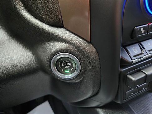 Used 2020 Chevrolet Silverado 2500 High Country image 26