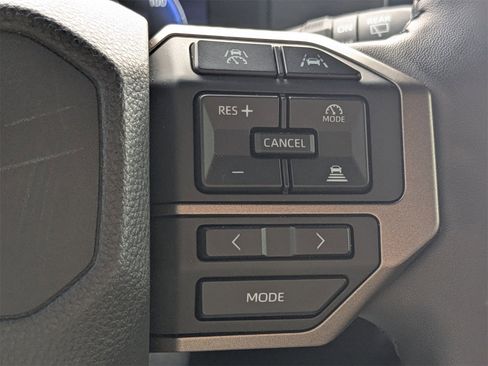 Used 2024 Toyota Land Cruiser image 32