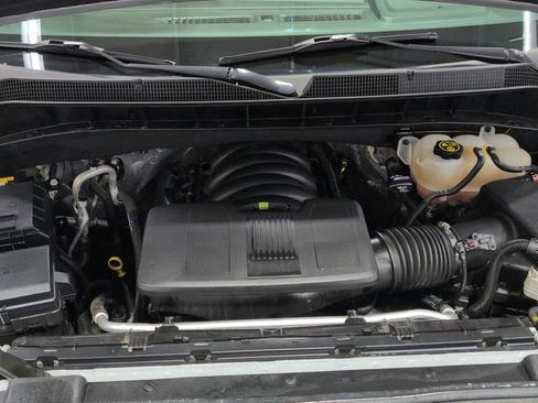 Used 2022 Chevrolet Silverado 1500 LT AWD/4WD image 26