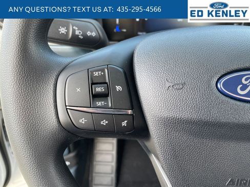 New 2025 Ford Maverick XL w/ Equipment Group 101A AWD/4WD image 14