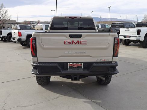 New 2026 GMC Sierra 2500 AT4X image 5