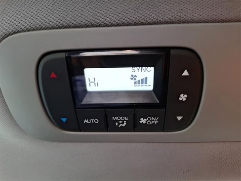 Used 2024 Honda Odyssey EX-L image 38