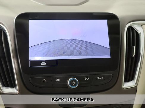 Used 2024 Chevrolet Malibu LT FWD image 6