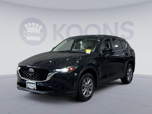 Used 2023 MAZDA CX-5 AWD 2.5 S image 1