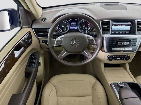 Used 2015 Mercedes-Benz ML 350 4MATIC image 10