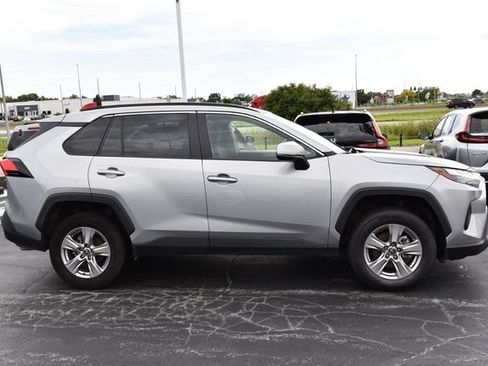 Used 2025 Toyota RAV4 XLE w/ Weather Package AWD/4WD image 5