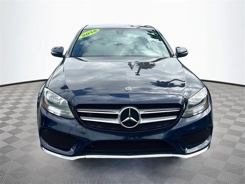Used 2018 Mercedes-Benz C 300 4MATIC Sedan image 2