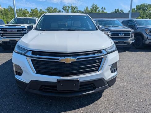 Used 2023 Chevrolet Traverse LS w/ LPO, Floor Liner Package AWD/4WD image 11