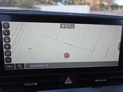 Certified 2025 Kia Sportage EX image 12