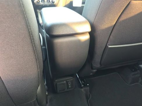 New 2026 Chevrolet TrailBlazer LT w/ Convenience Package AWD/4WD image 29