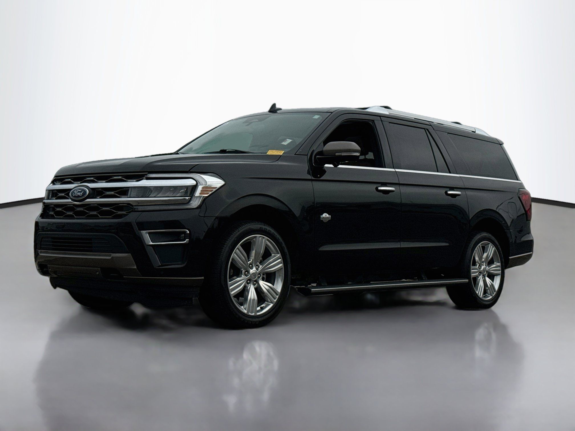 Used 2022 Ford Expedition Max King Ranch AWD/4WD image 3