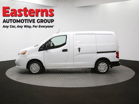 Used 2021 Nissan NV200 S image 59