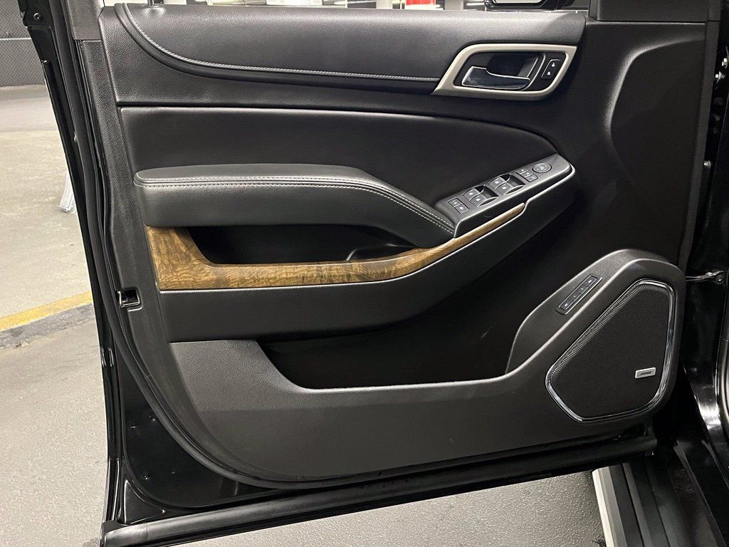 Used 2019 GMC Yukon Denali w/ Denali Ultimate Package AWD/4WD image 22