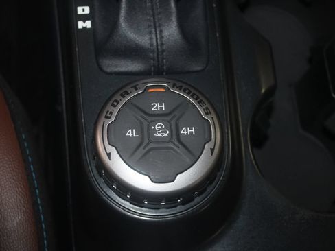 Used 2024 Ford Bronco Outer Banks AWD/4WD image 42