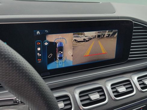 New 2026 Mercedes-Benz GLE 53 AMG 4MATIC Coupe image 28