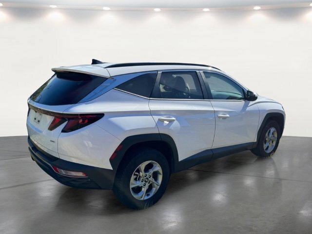 Used 2024 Hyundai Tucson SEL AWD/4WD image 17