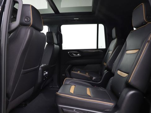 Used 2023 GMC Yukon XL AT4 w/ AT4 Premium Package image 22